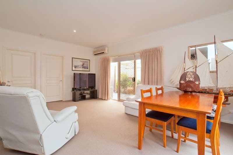8 Reservoir Road, FRANKSTON VIC 3199, Frankston - Thumbnail 4