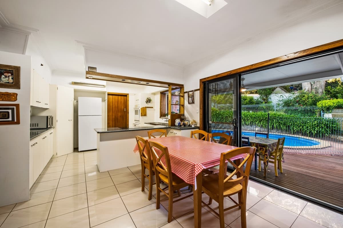 7 Ferguson Street, Mount Lofty QLD 4350, Mount Lofty - Thumbnail 5