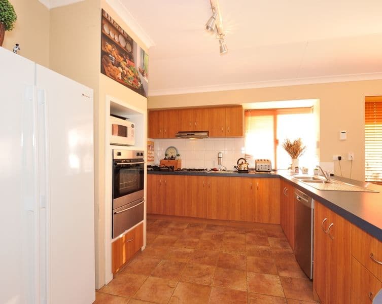 25 Eva Lynch Way, Port Kennedy WA 6172, Port Kennedy - Thumbnail 2