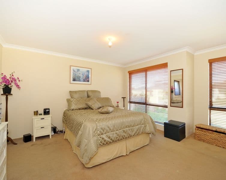25 Eva Lynch Way, Port Kennedy WA 6172, Port Kennedy - Thumbnail 4