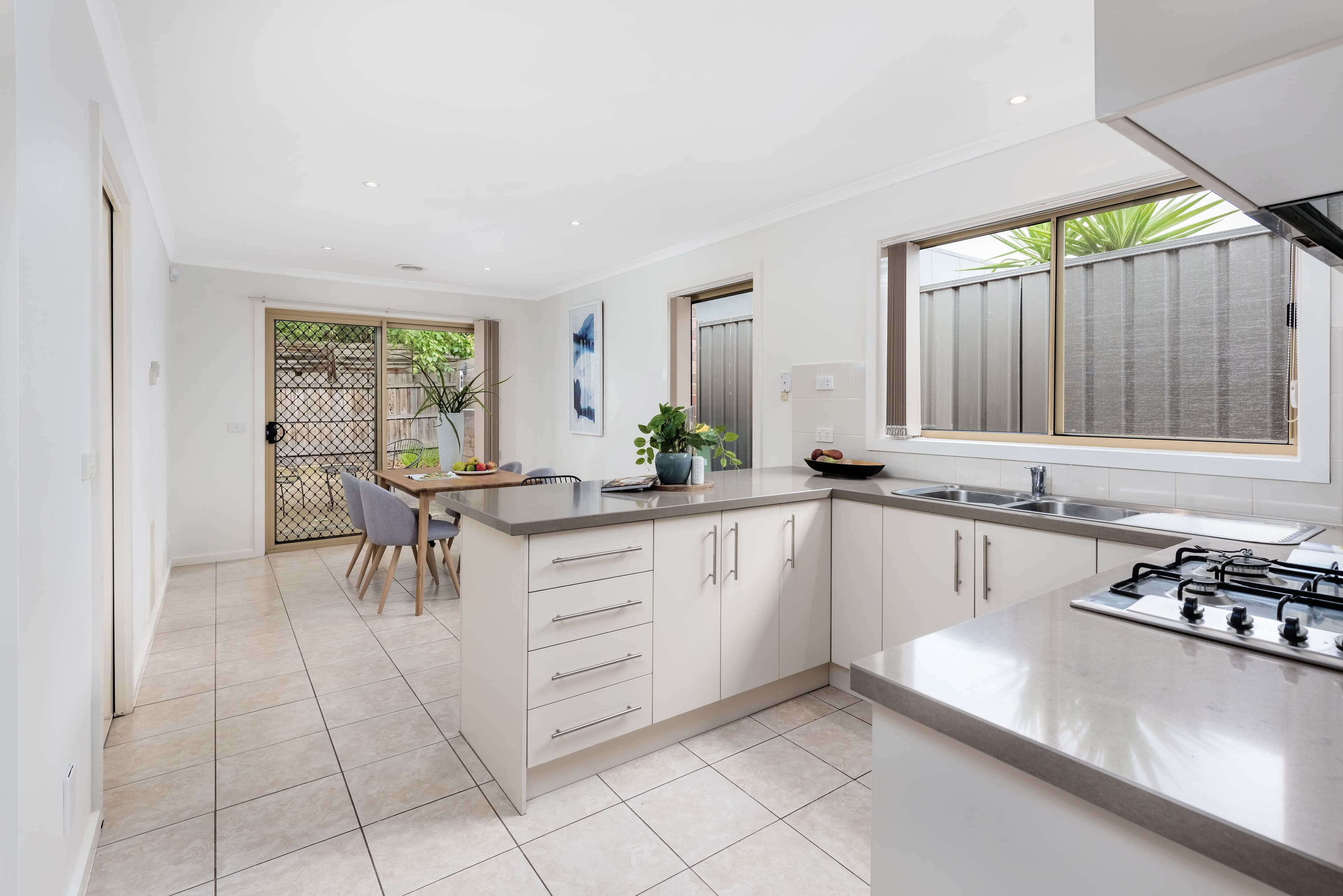 9 Bent Street, Bundoora VIC 3083, Bundoora - Thumbnail 3