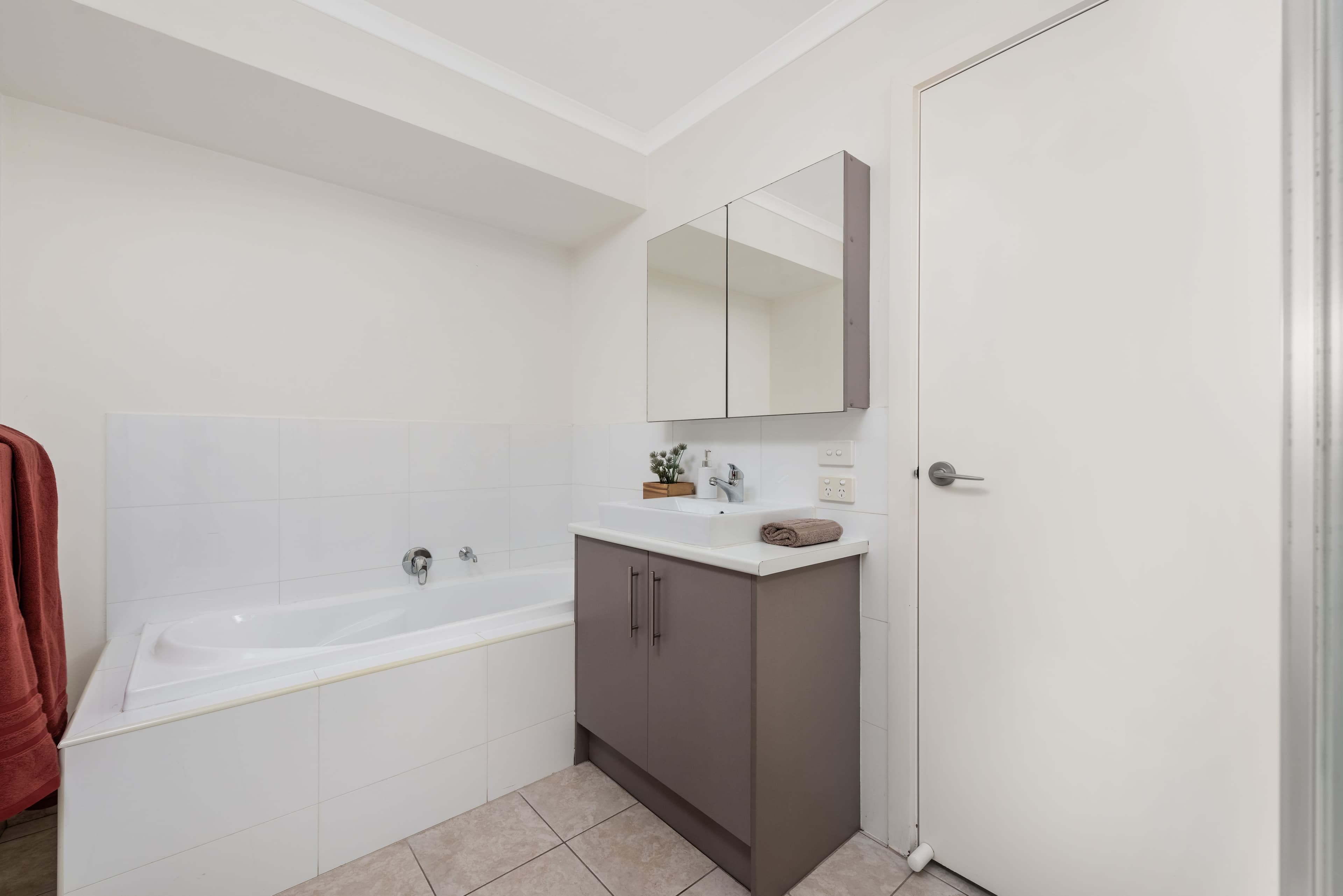 9 Bent Street, Bundoora VIC 3083, Bundoora - Thumbnail 8