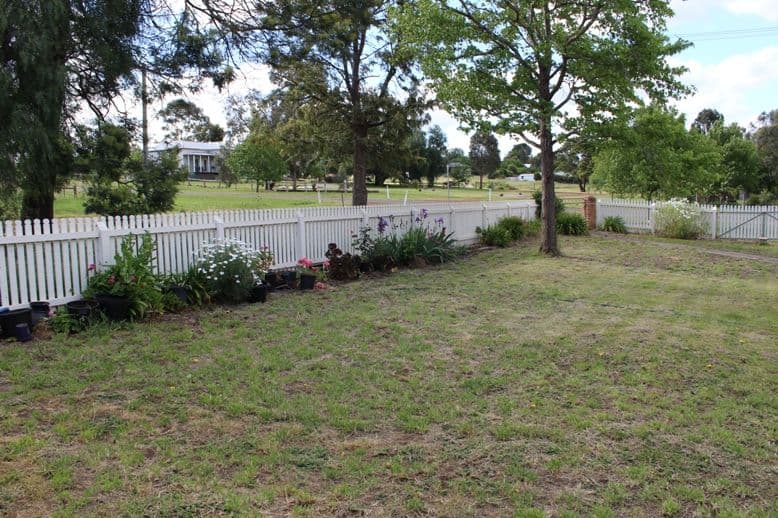 9 Lynch Street, BRANXHOLME VIC 3302, Branxholme - Thumbnail 2