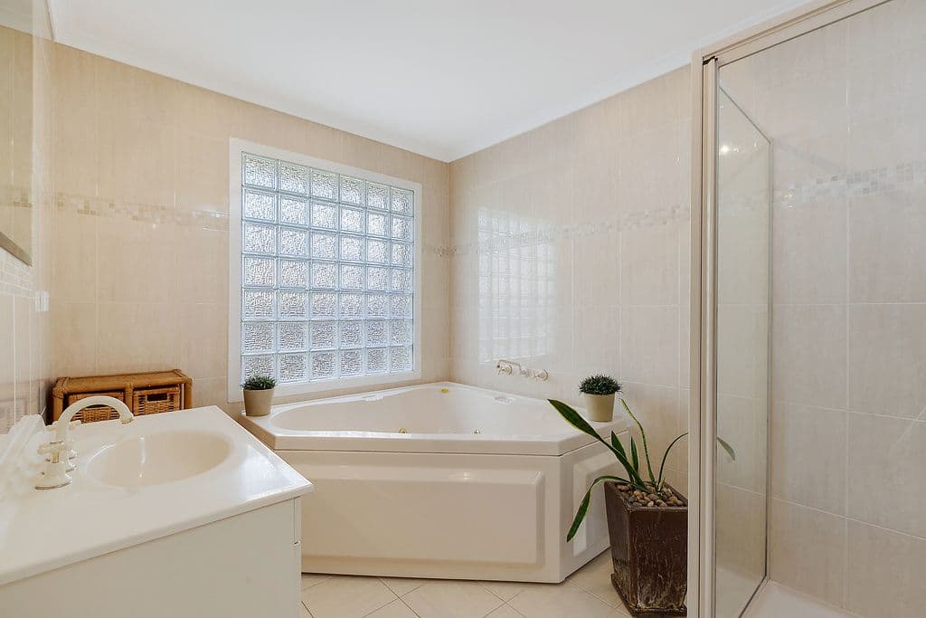 12 Buxton Court, Meadow Heights VIC 3048, Meadow Heights - Thumbnail 7