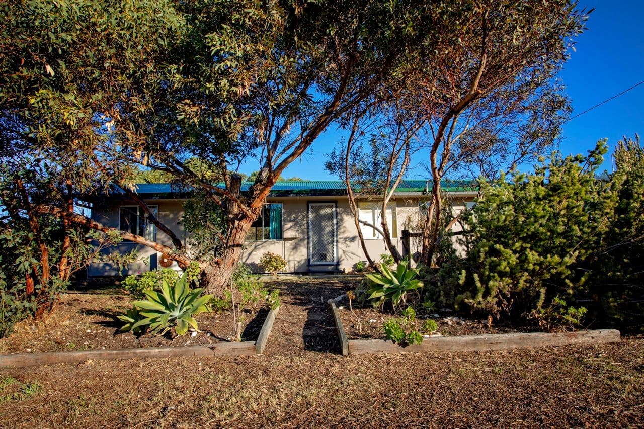 22 Flinders Street, Hopetoun WA 6348, Hopetoun - Image 1
