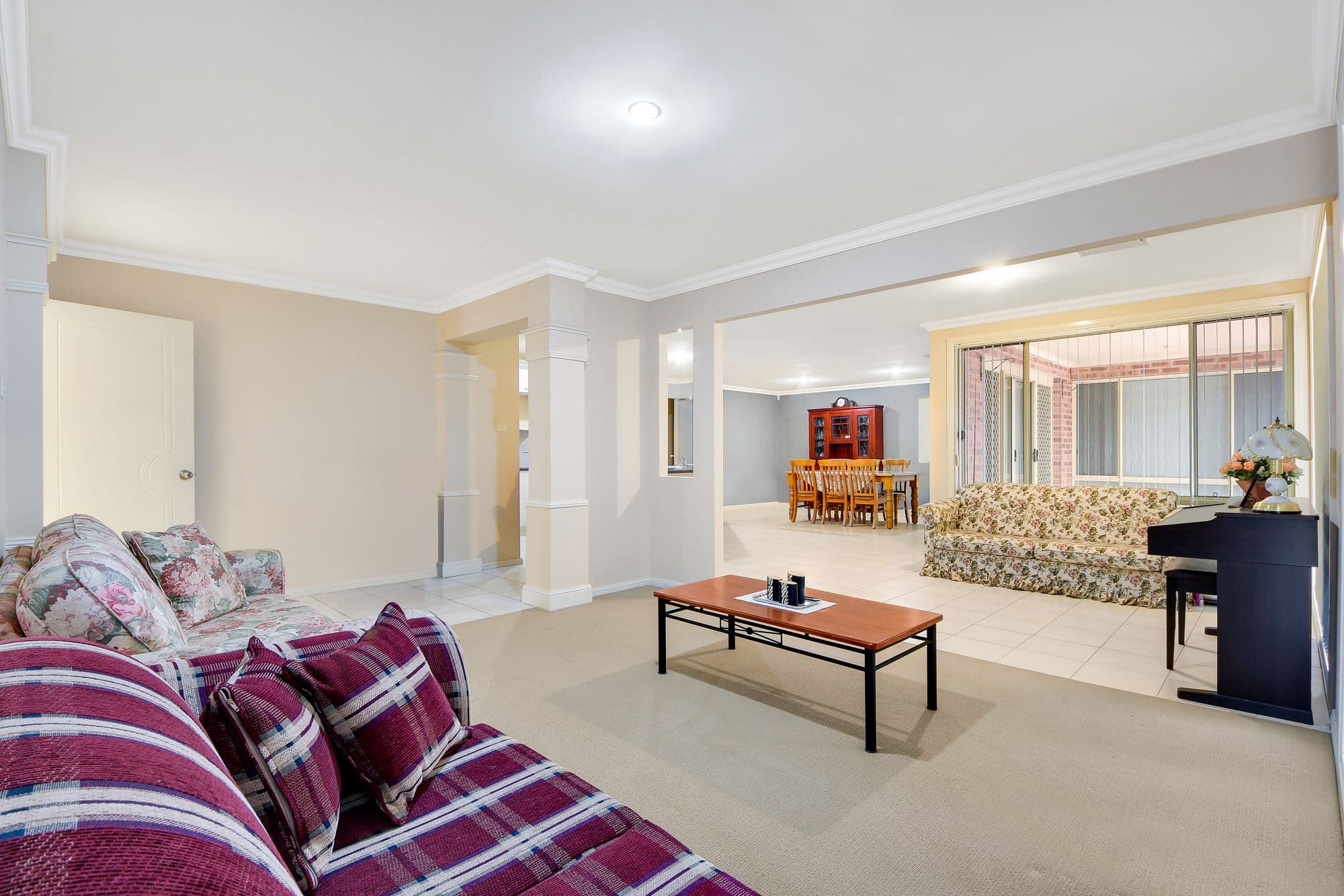 15 Heritage Heights Circuit, St Helens Park - Thumbnail 2
