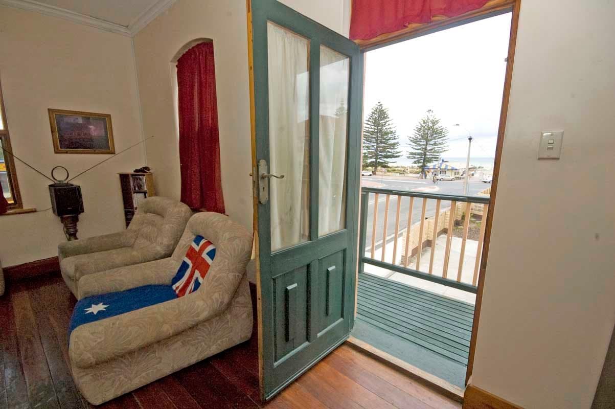 7 Jetty Road, Largs Bay SA 5016, Largs Bay - Thumbnail 8