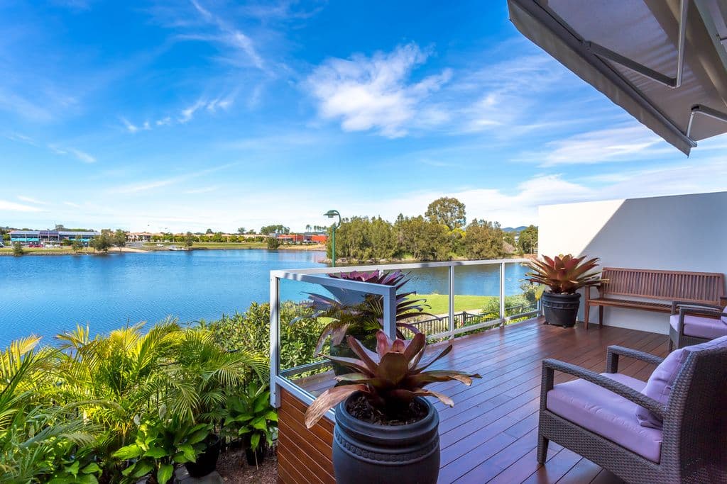 7 Lakefront Crescent, Varsity Lakes QLD 4227, Varsity Lakes - Image 1