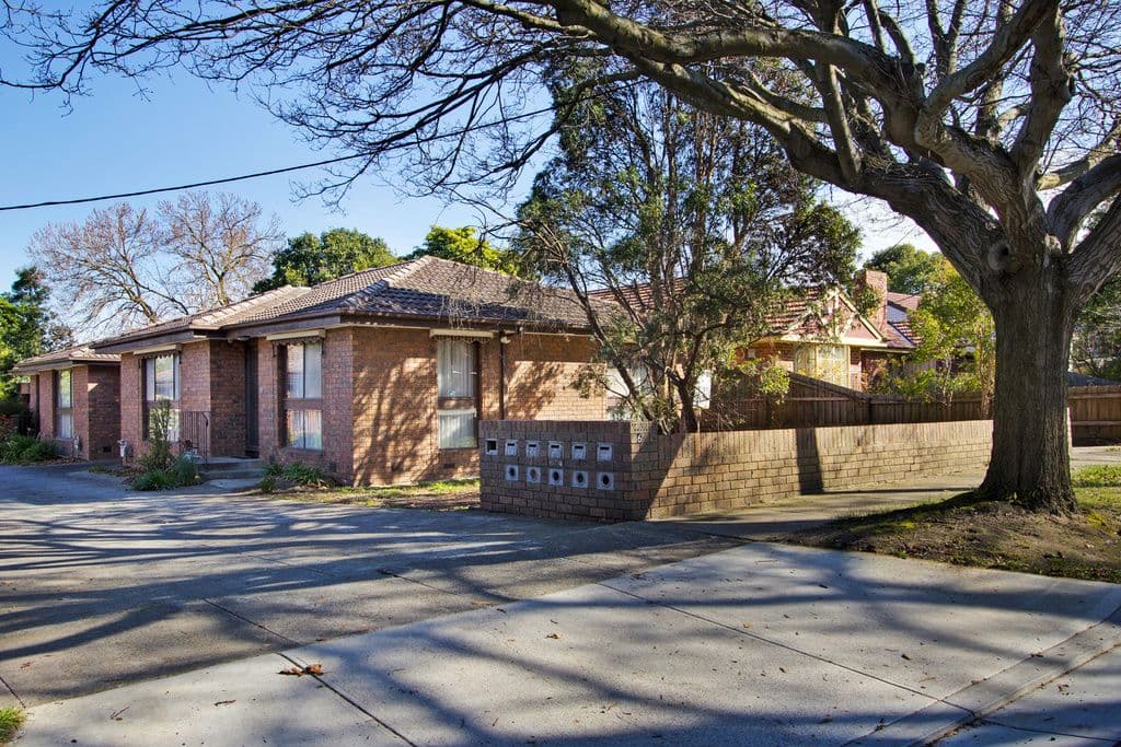 6 Devon Street, Box Hill South VIC 3128, Box Hill South - Thumbnail 2
