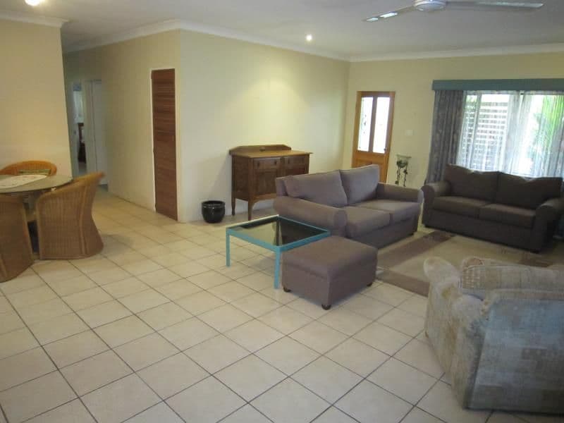 11 Buzacott Street, GORDONVALE QLD 4865, Gordonvale - Thumbnail 3