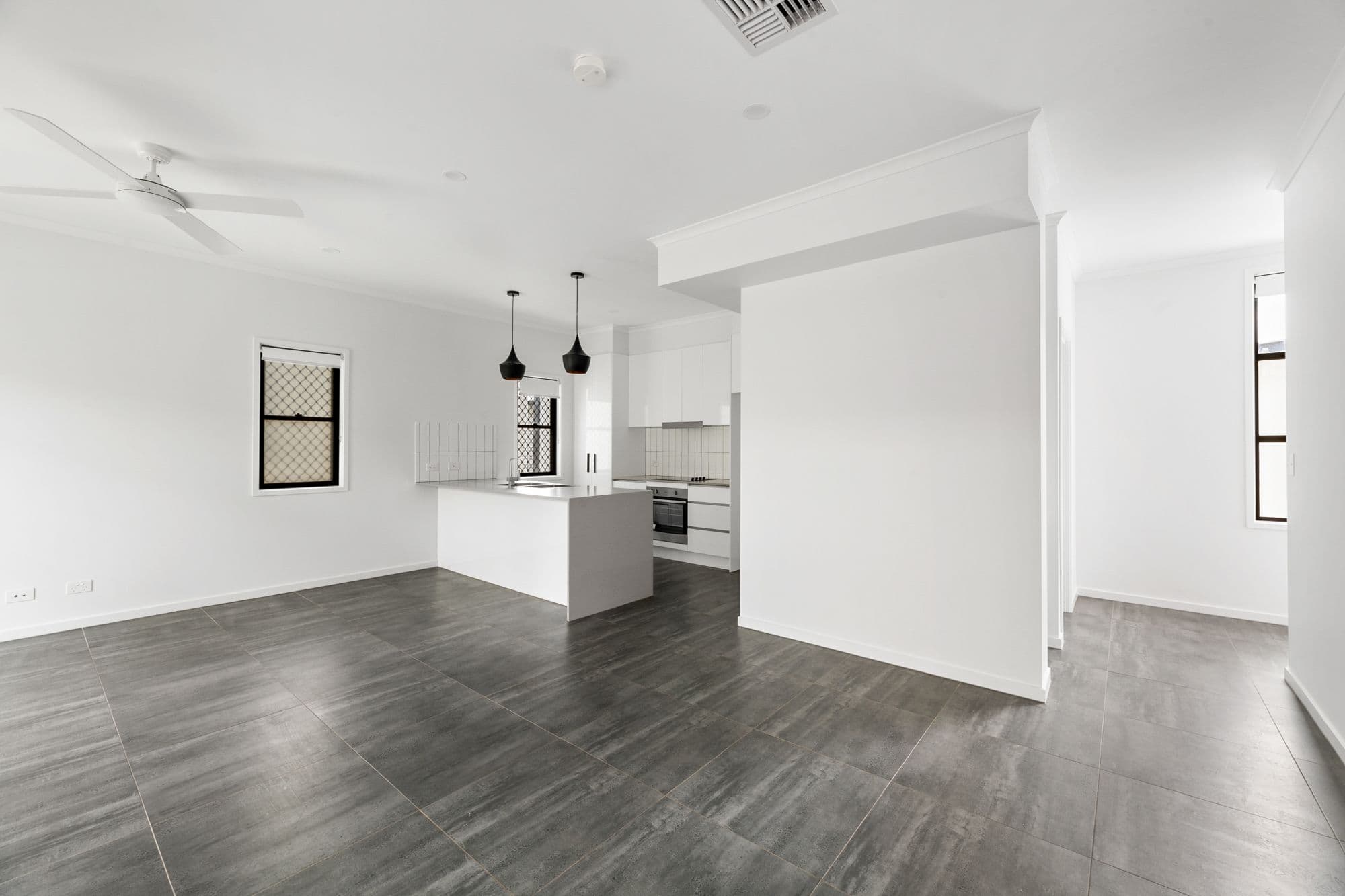 33 Henderson Road, Everton Hills QLD 4053, Everton Hills - Thumbnail 3