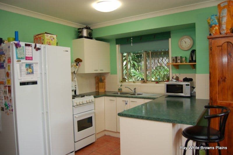 4  Kadlunga Court, BORONIA HEIGHTS QLD 4124, Boronia Heights - Thumbnail 3