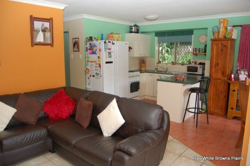 4  Kadlunga Court, BORONIA HEIGHTS QLD 4124, Boronia Heights - Thumbnail 5