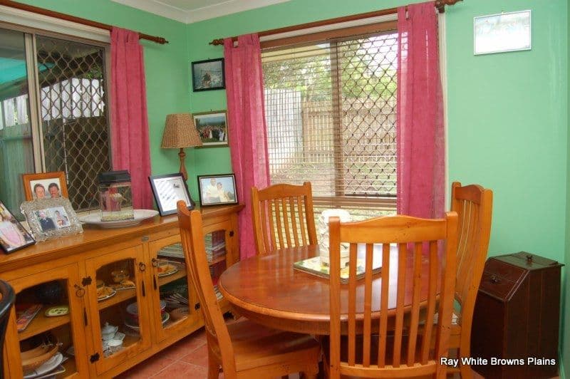 4  Kadlunga Court, BORONIA HEIGHTS QLD 4124, Boronia Heights - Thumbnail 6