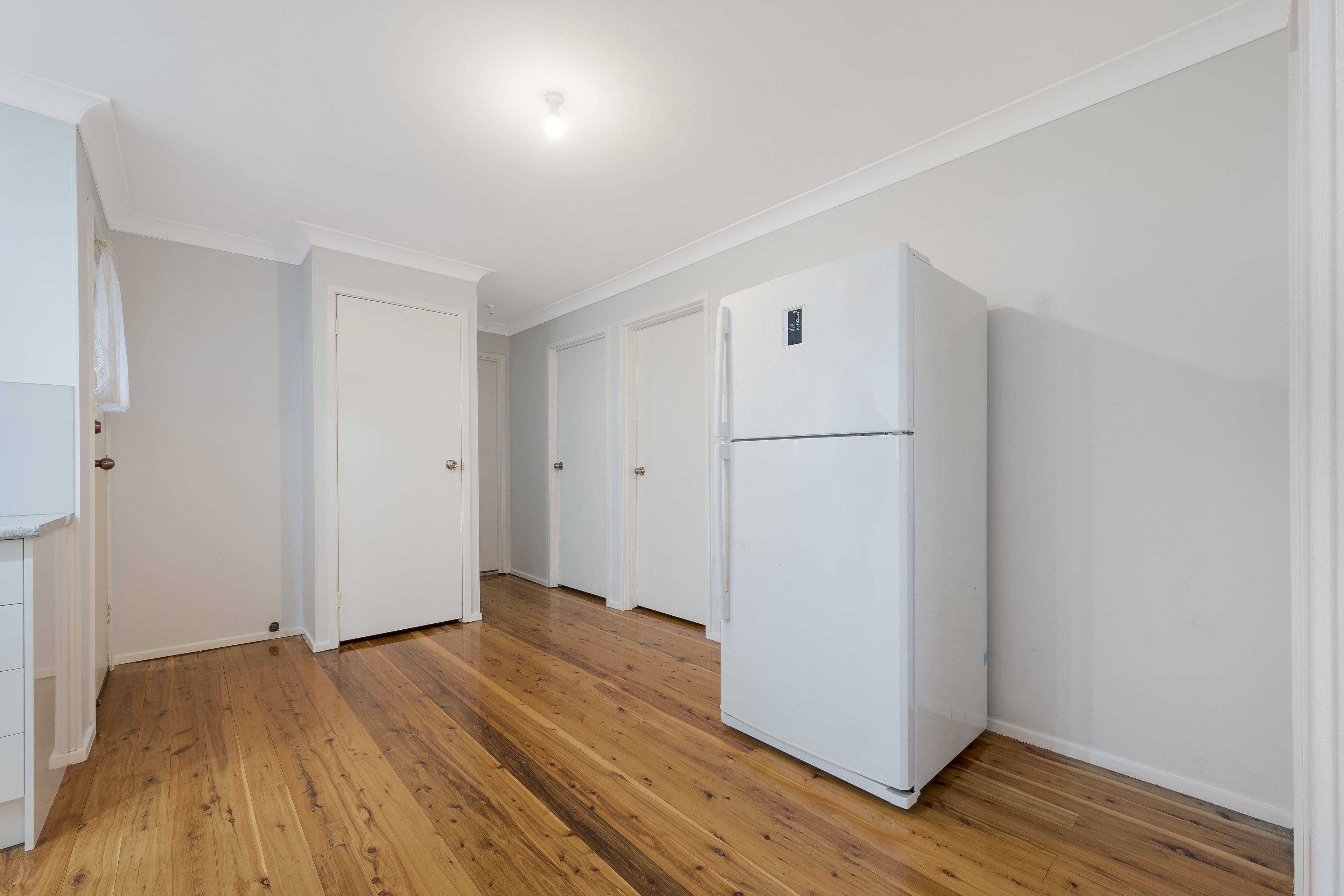 12 Rushes Place, Minto - Thumbnail 3