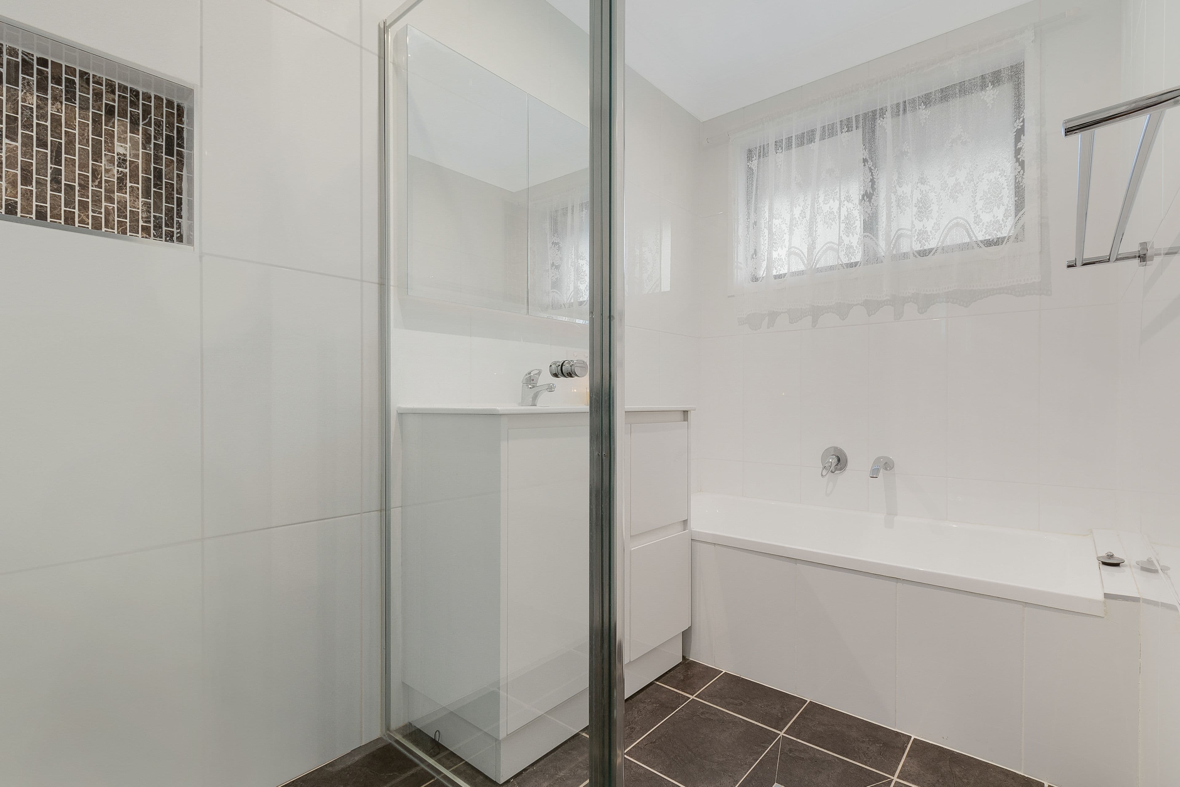 12 Rushes Place, Minto - Thumbnail 7