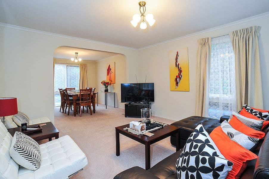 32 Highfield Avenue, WARRANWOOD VIC 3134, Warranwood - Thumbnail 3