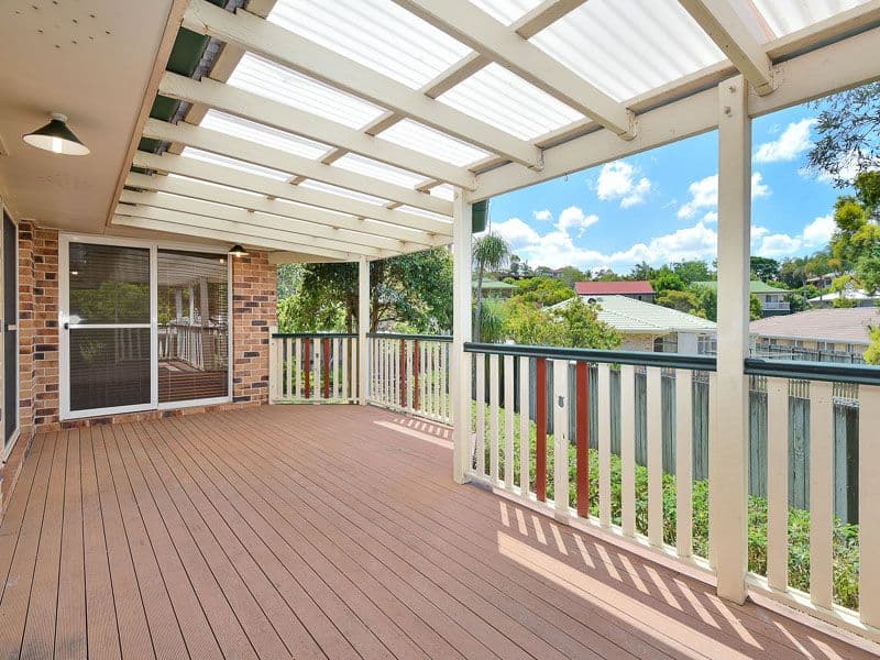 8 Woodvale Court, Everton Hills QLD 4053, Everton Hills - Thumbnail 2
