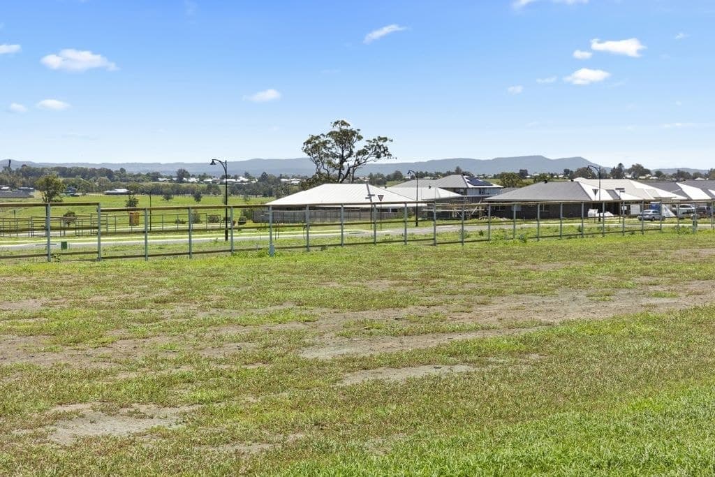 249 Settlers Boulevard, Chisholm - Thumbnail 5