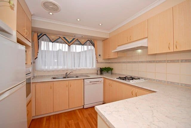 88 Edward Road, CHIRNSIDE PARK VIC 3116, Chirnside Park - Thumbnail 3