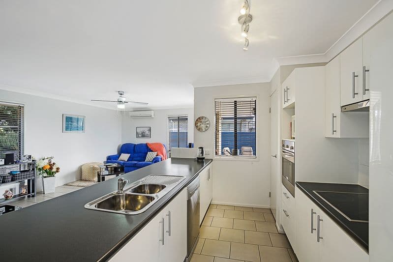95 Hogg Street, Cranley QLD 4350, Cranley - Thumbnail 5