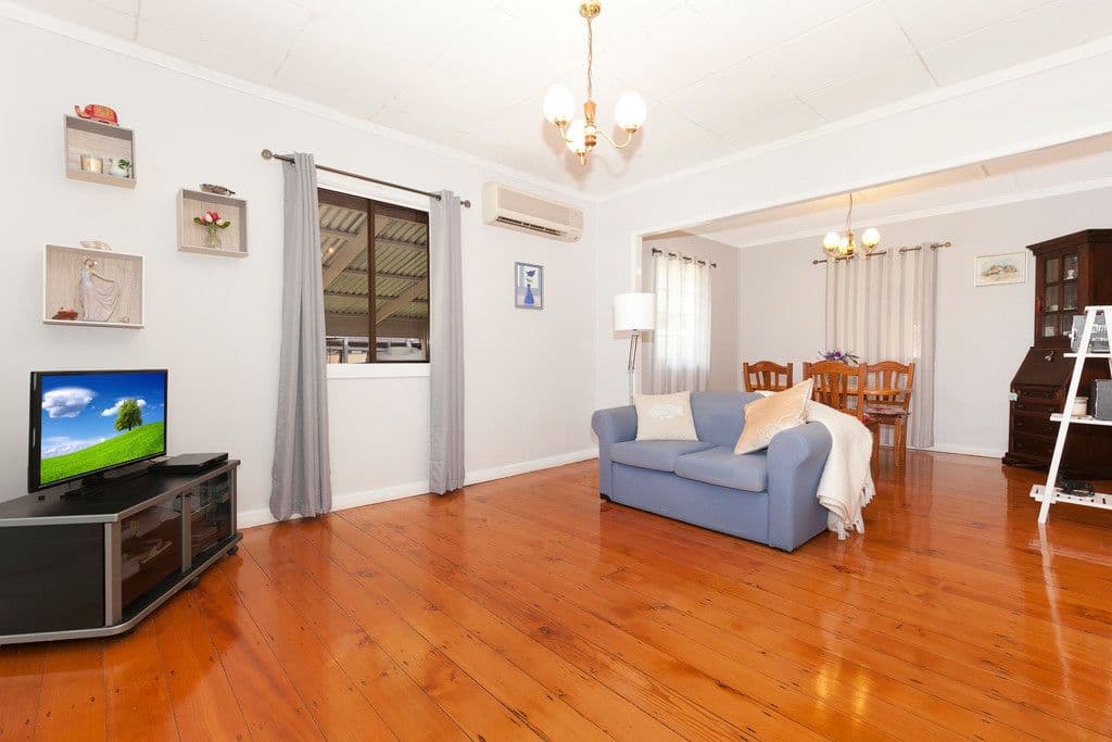 1155 Oxley Road, Oxley QLD 4075, Oxley - Thumbnail 4
