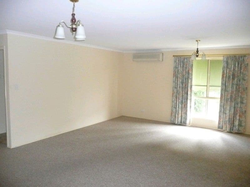 7 Woodbridge Crescent, LAKE MUNMORAH NSW 2259, Lake Munmorah - Thumbnail 6