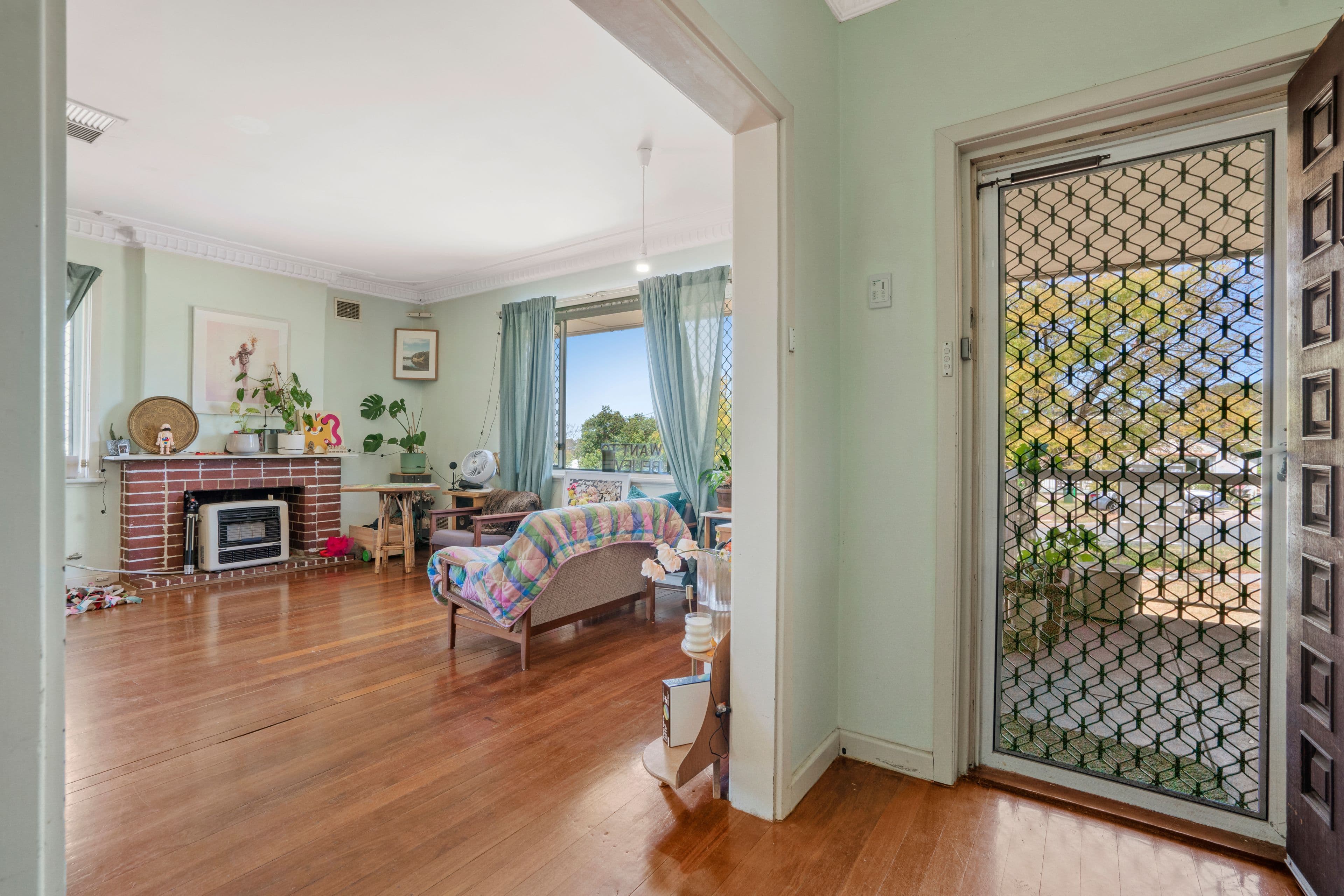 8 Washer Street, East Victoria Park WA 6101, East Victoria Park - Thumbnail 2