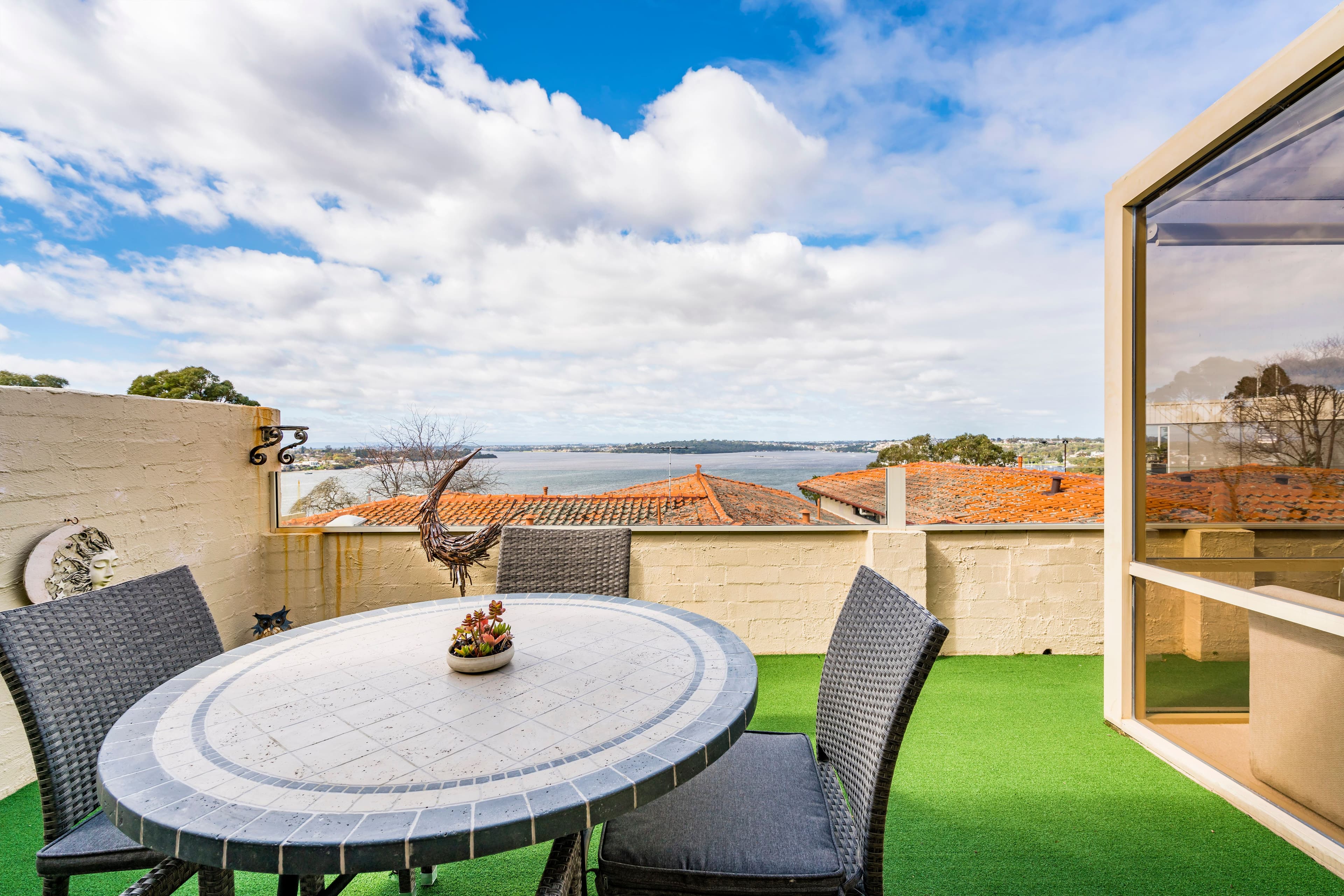 16 Cliff Way, Claremont WA 6010, Claremont - Thumbnail 2