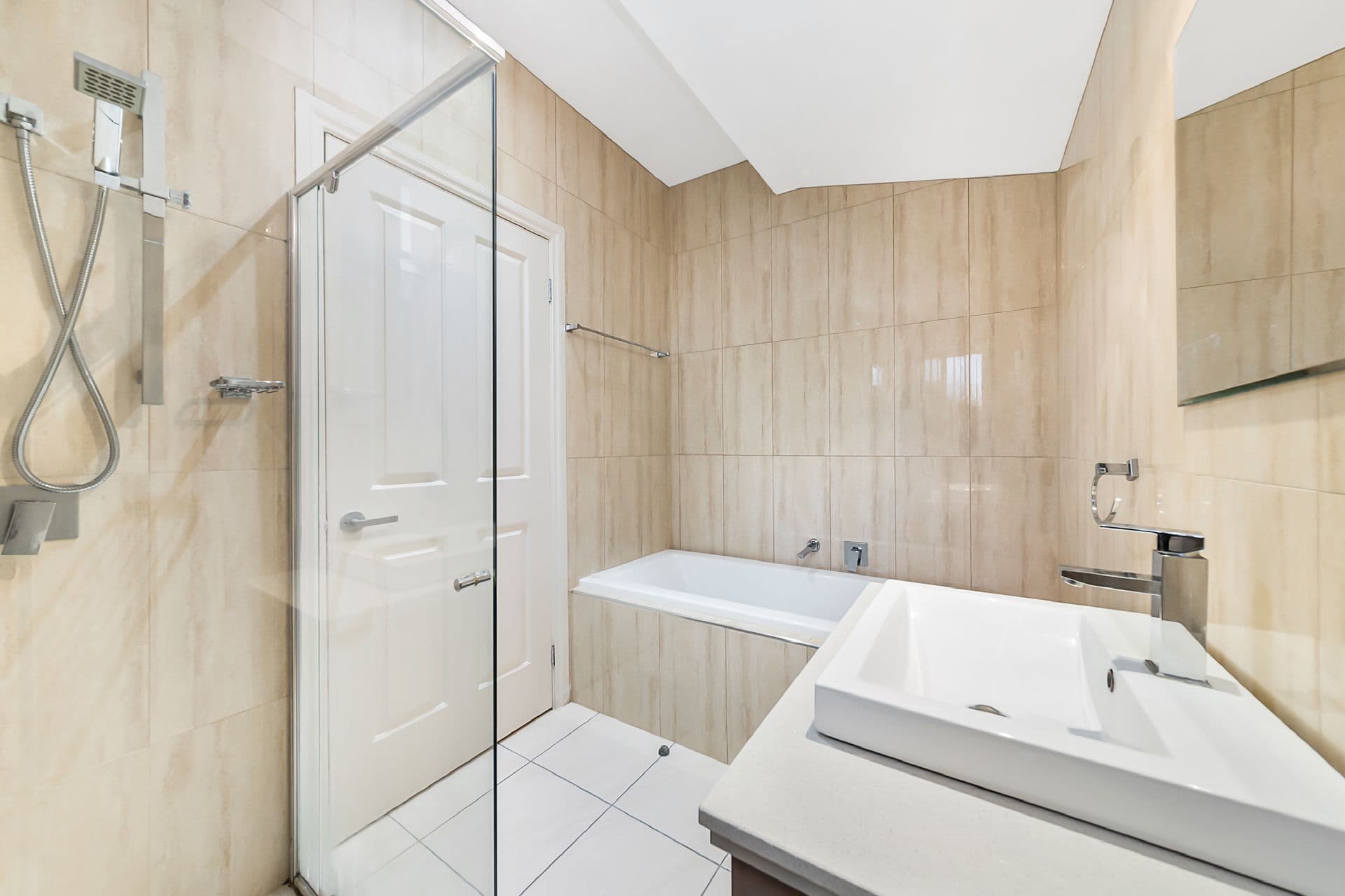 25 Suzanne Street, Dandenong VIC 3175, Dandenong - Thumbnail 7