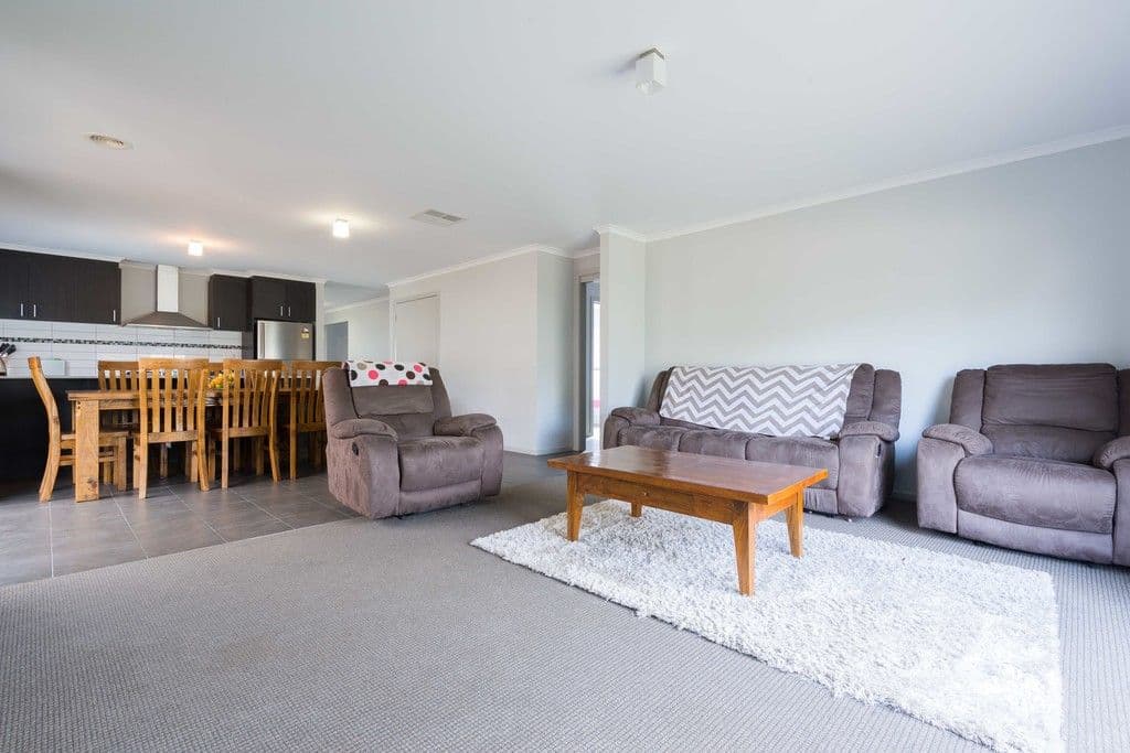 9 McMeekan Way, Epsom VIC 3551, Epsom - Thumbnail 8