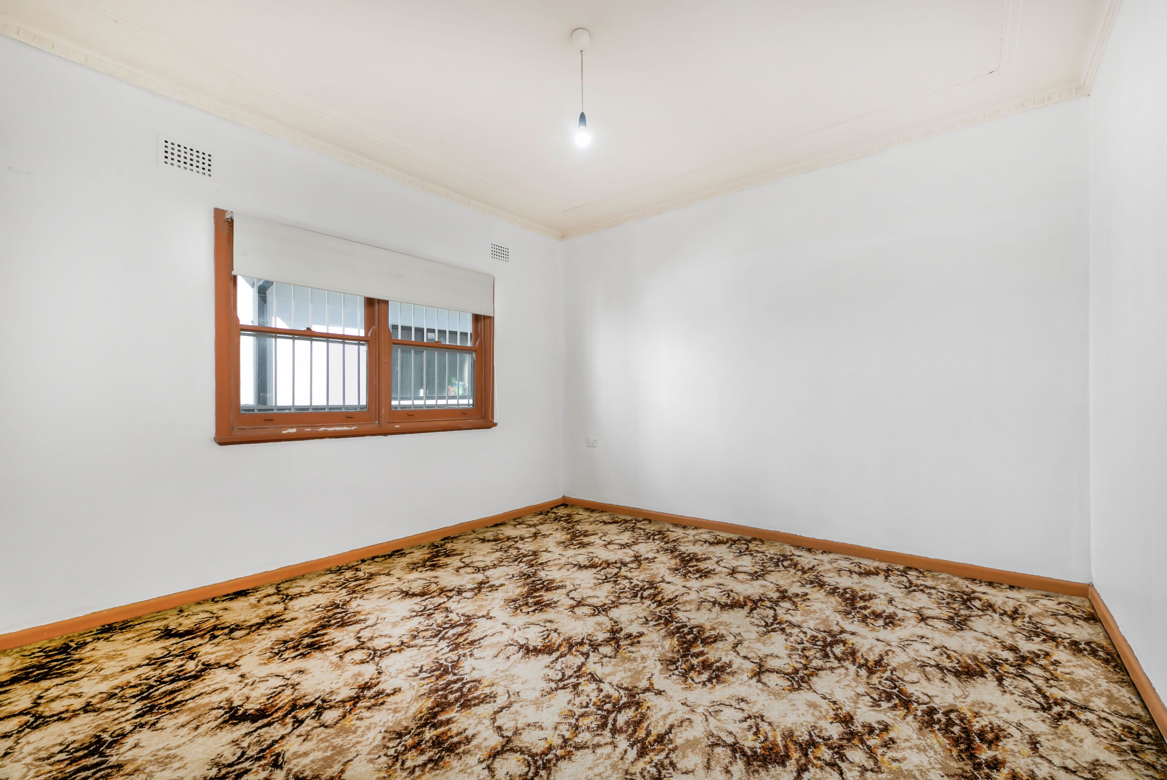4 Lima Street, Greenacre NSW 2190, Greenacre - Thumbnail 8