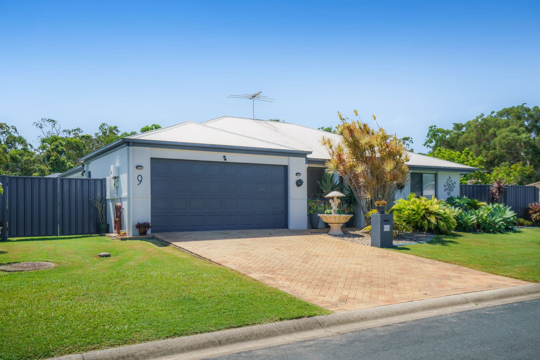 9 Cronulla Place, Sandstone Point QLD 4511, Sandstone Point - Thumbnail 4