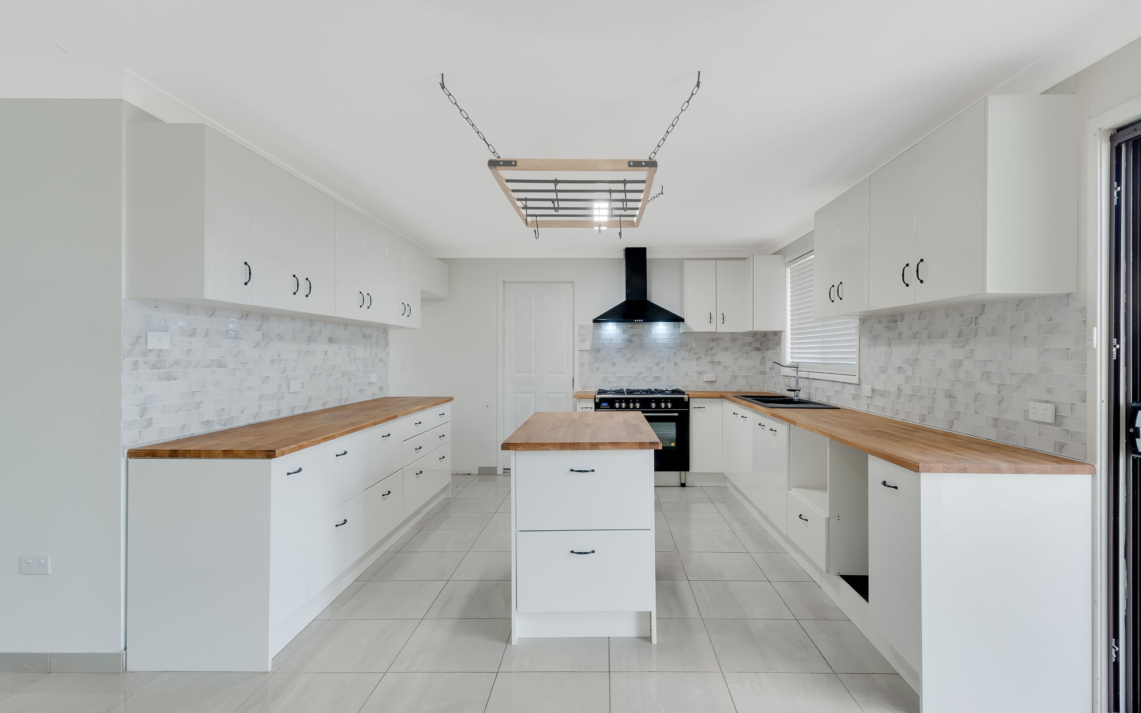 24 Crispsparkle Drive, Ambarvale NSW 2560, Ambarvale - Thumbnail 5