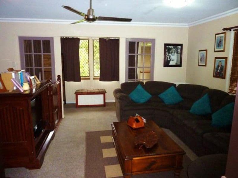 15 Lord Byron Parade, Strathpine QLD 4500, Strathpine - Thumbnail 4