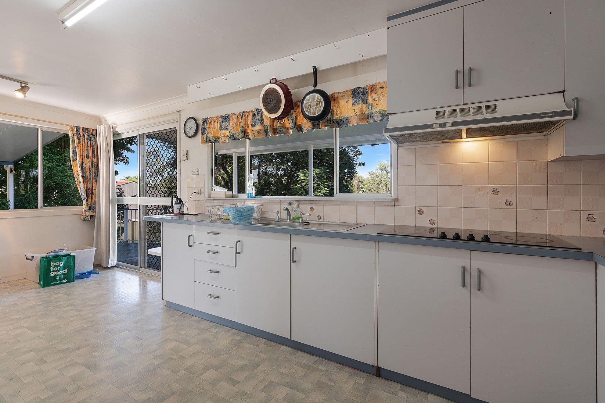 55 Gray Street, Emerald QLD 4720, Emerald - Thumbnail 6