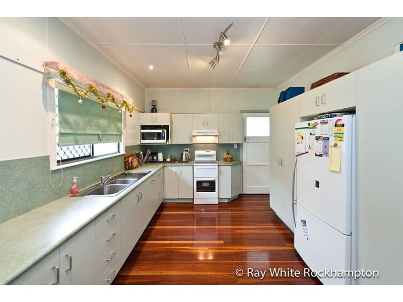192 Mostyn Street, BERSERKER QLD 4701, Berserker - Thumbnail 4
