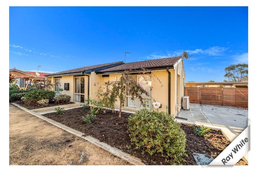 9 Notting Court, Banks ACT 2906, Banks - Image 1