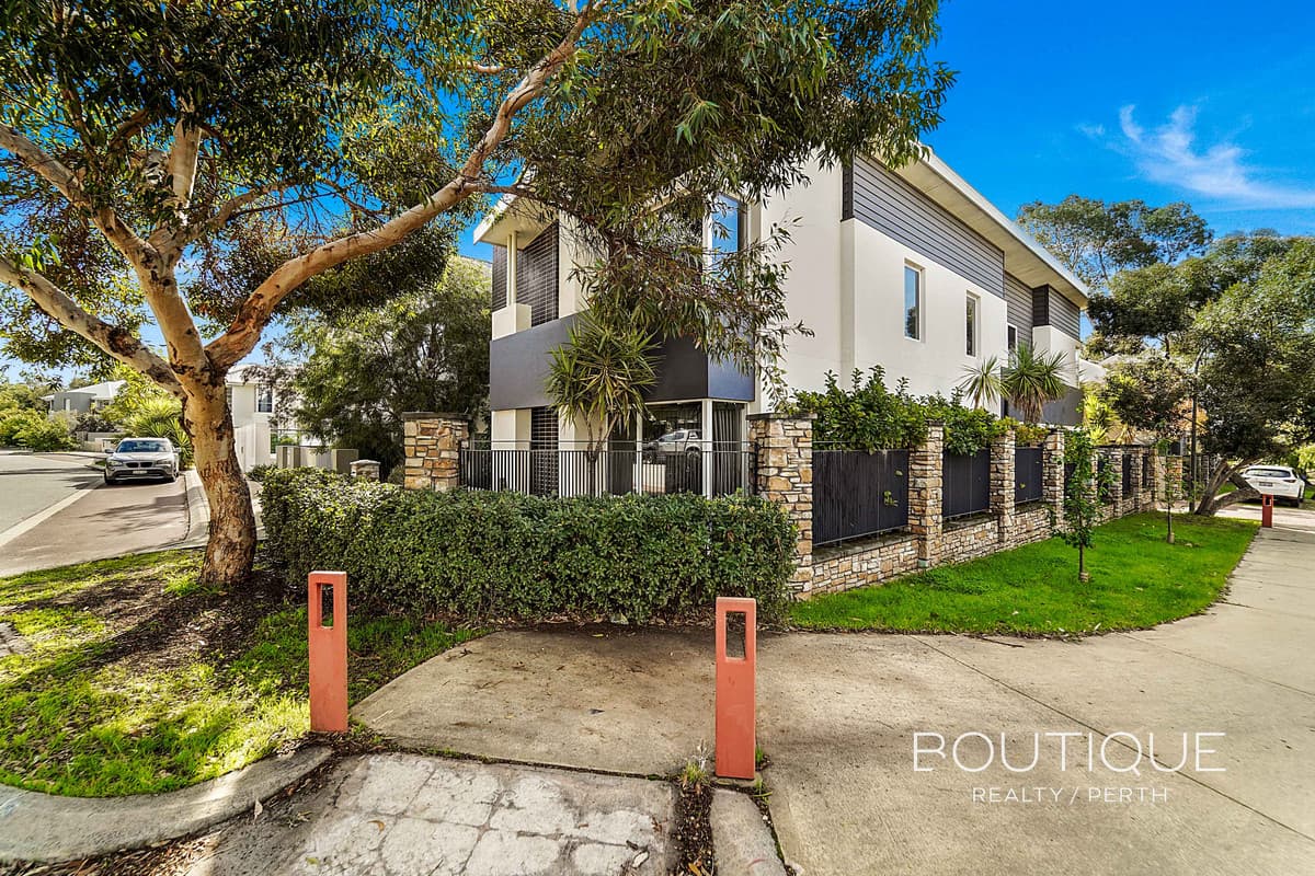 2 Prionotes Corner, Churchlands, Churchlands - Thumbnail 2