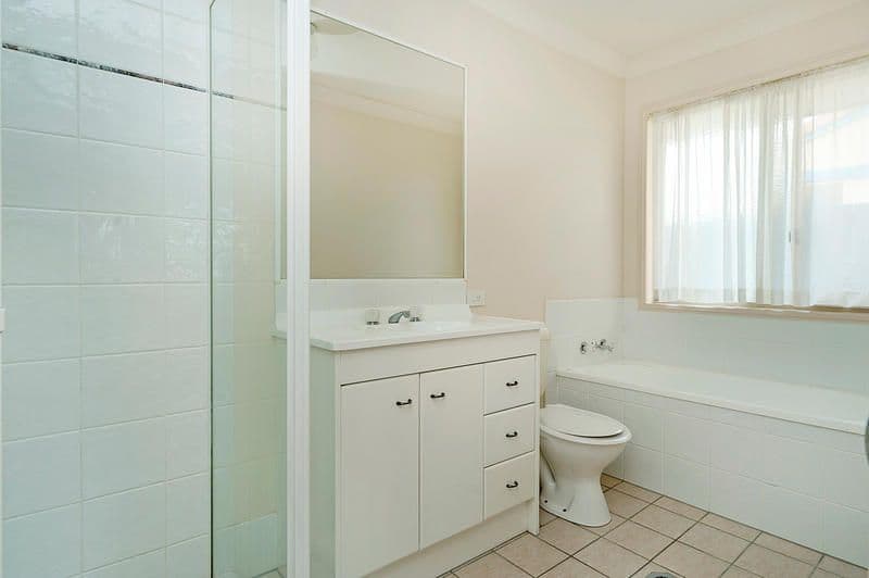14 Serafina Drive, HELENSVALE QLD 4212, Helensvale - Thumbnail 8