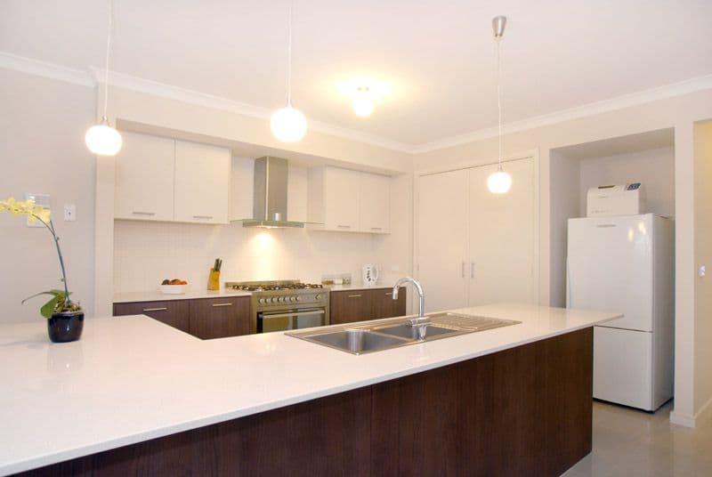 10  Coorong Circle, WATERWAYS VIC 3195, Waterways - Thumbnail 3