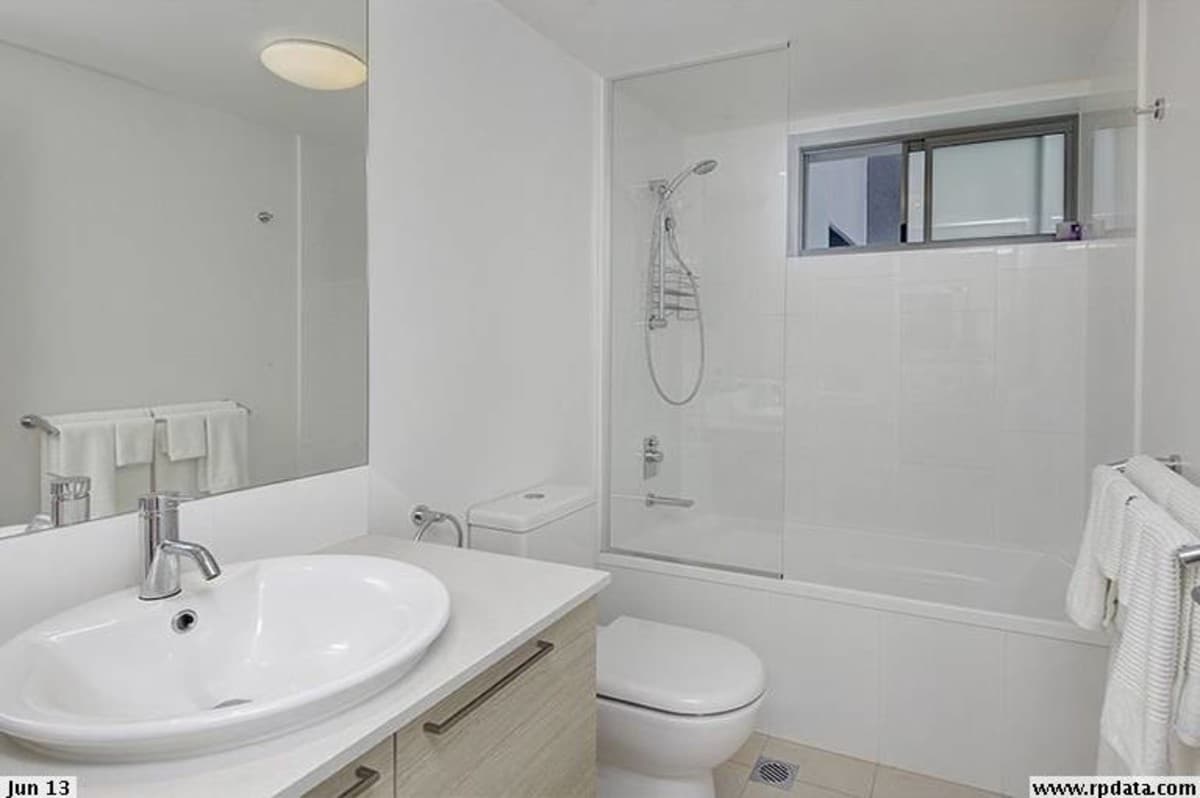 11601 / 8 Harbour Road, Hamilton QLD 4007, Hamilton - Thumbnail 3
