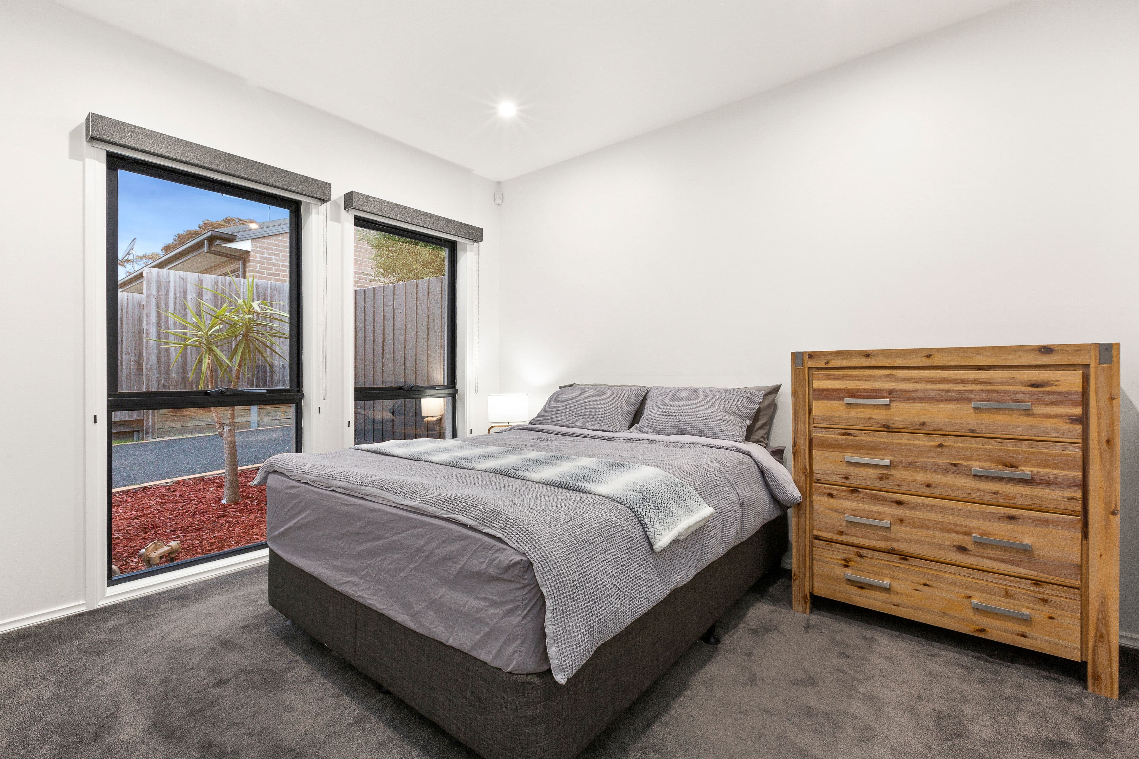 7 Frome Avenue, Frankston VIC 3199, Frankston - Thumbnail 5