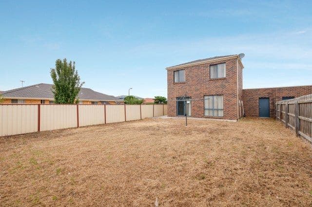 86 Hayfield Road, ROXBURGH PARK VIC 3064, Roxburgh Park - Thumbnail 8
