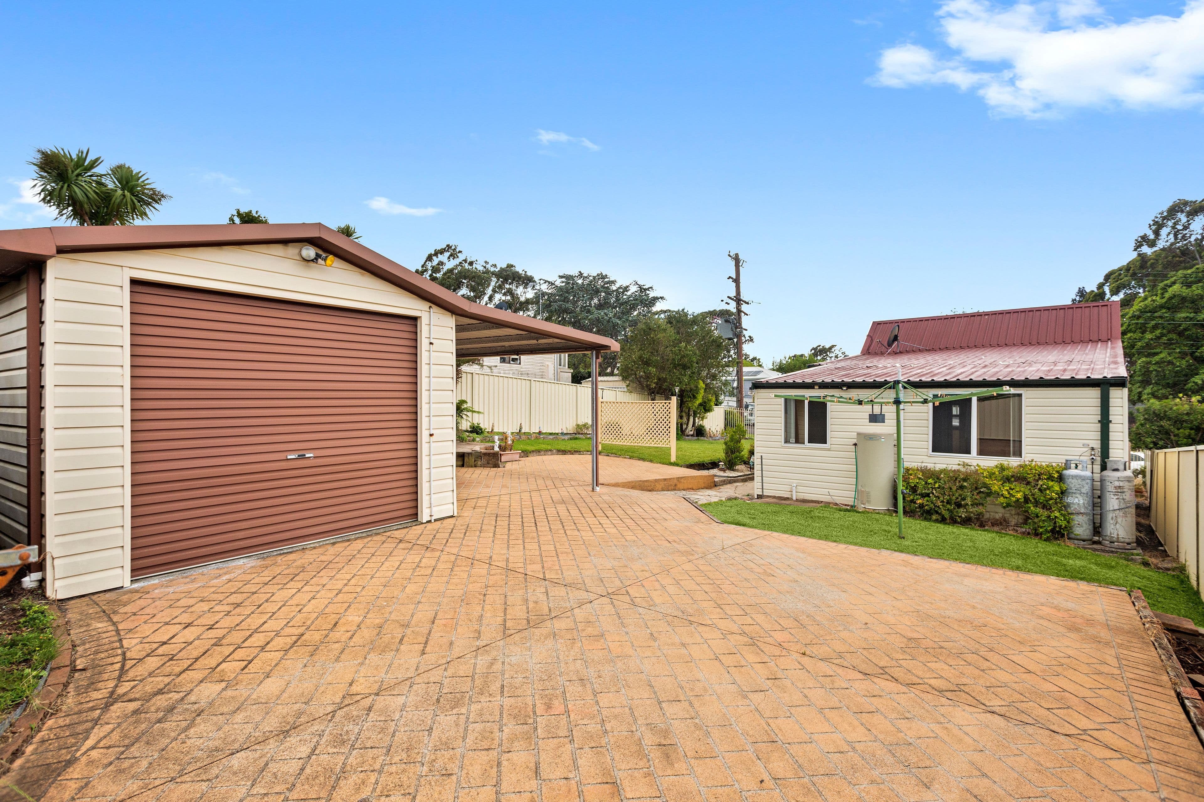 10 Junction Street, Helensburgh NSW 2508, Helensburgh - Thumbnail 2