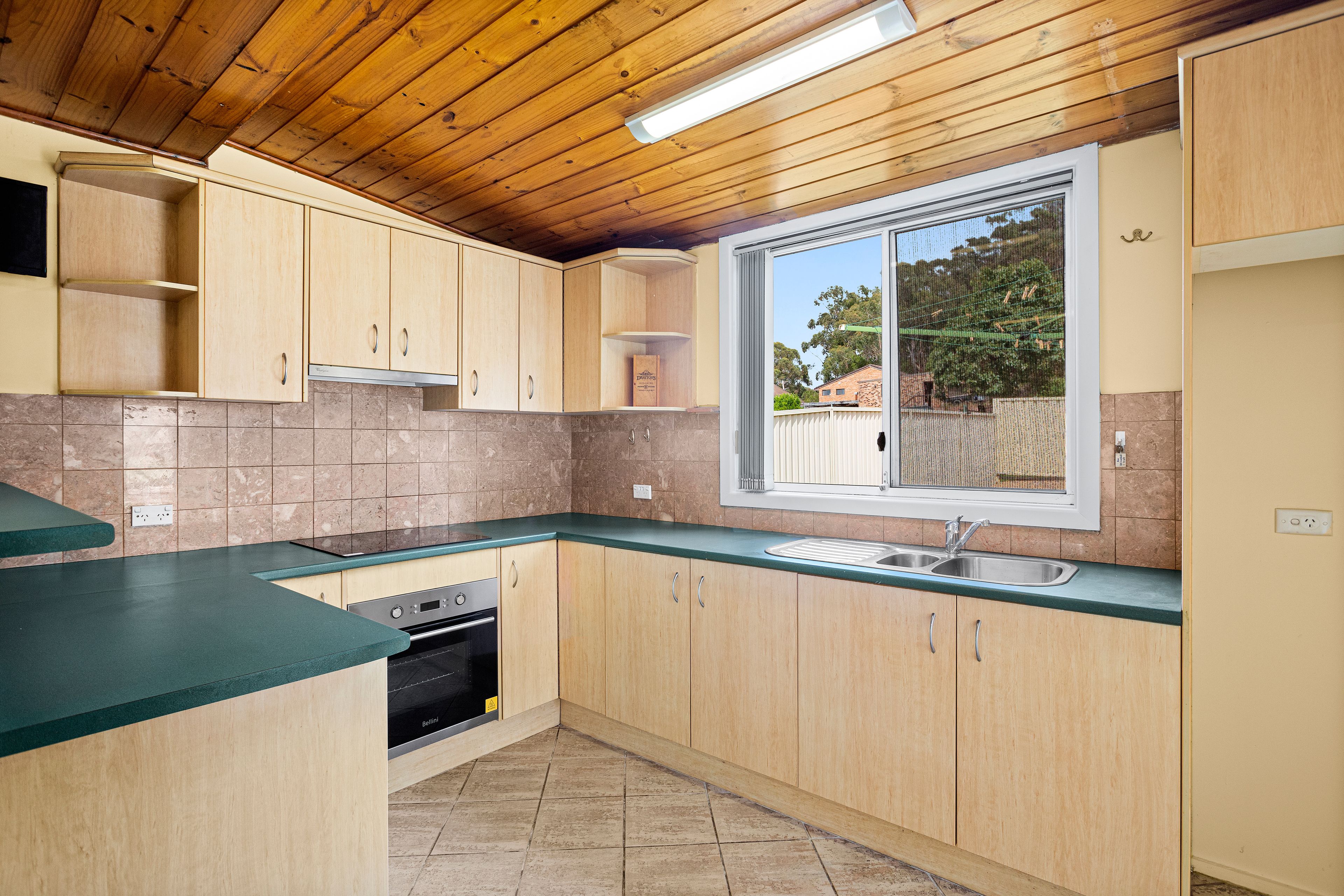 10 Junction Street, Helensburgh NSW 2508, Helensburgh - Thumbnail 4