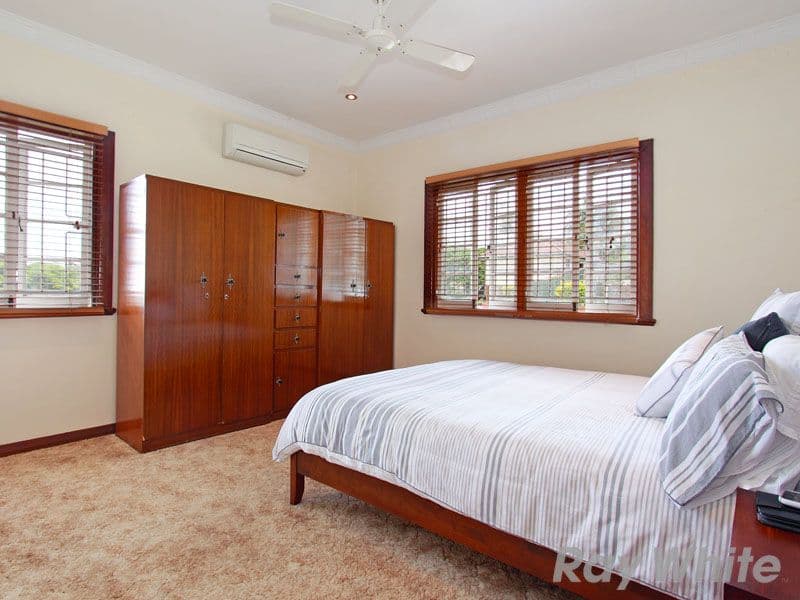 18 Chisholm Street, STAFFORD HEIGHTS QLD 4053, Stafford Heights - Thumbnail 6
