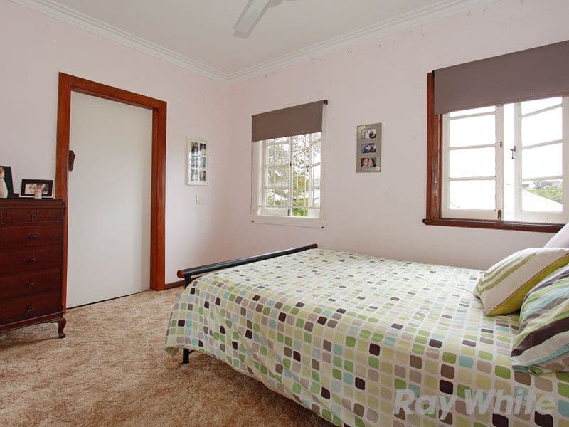 18 Chisholm Street, STAFFORD HEIGHTS QLD 4053, Stafford Heights - Thumbnail 7