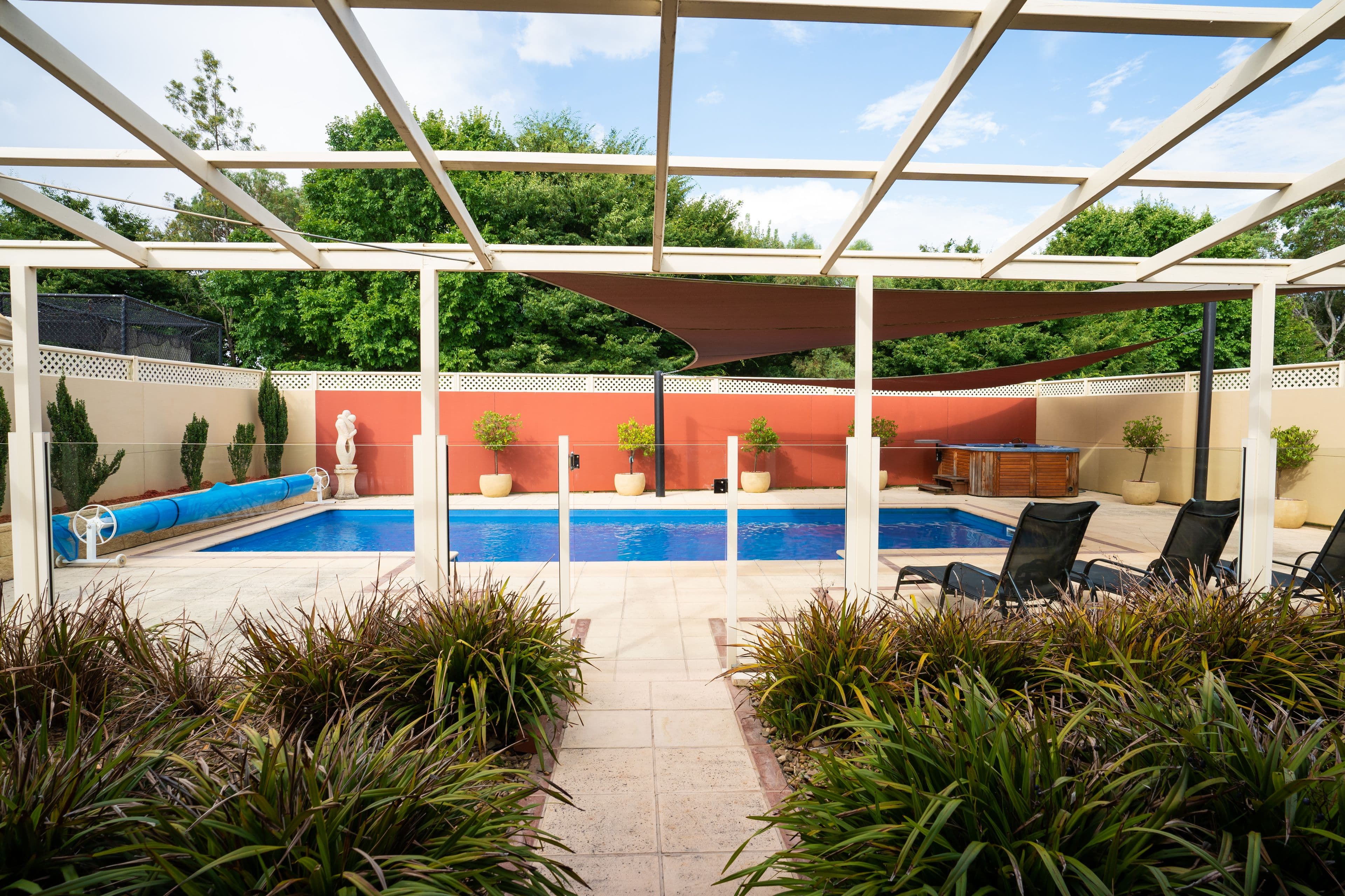 106 Stanthorpe Drive, Kanahooka, Lavington - Image 1