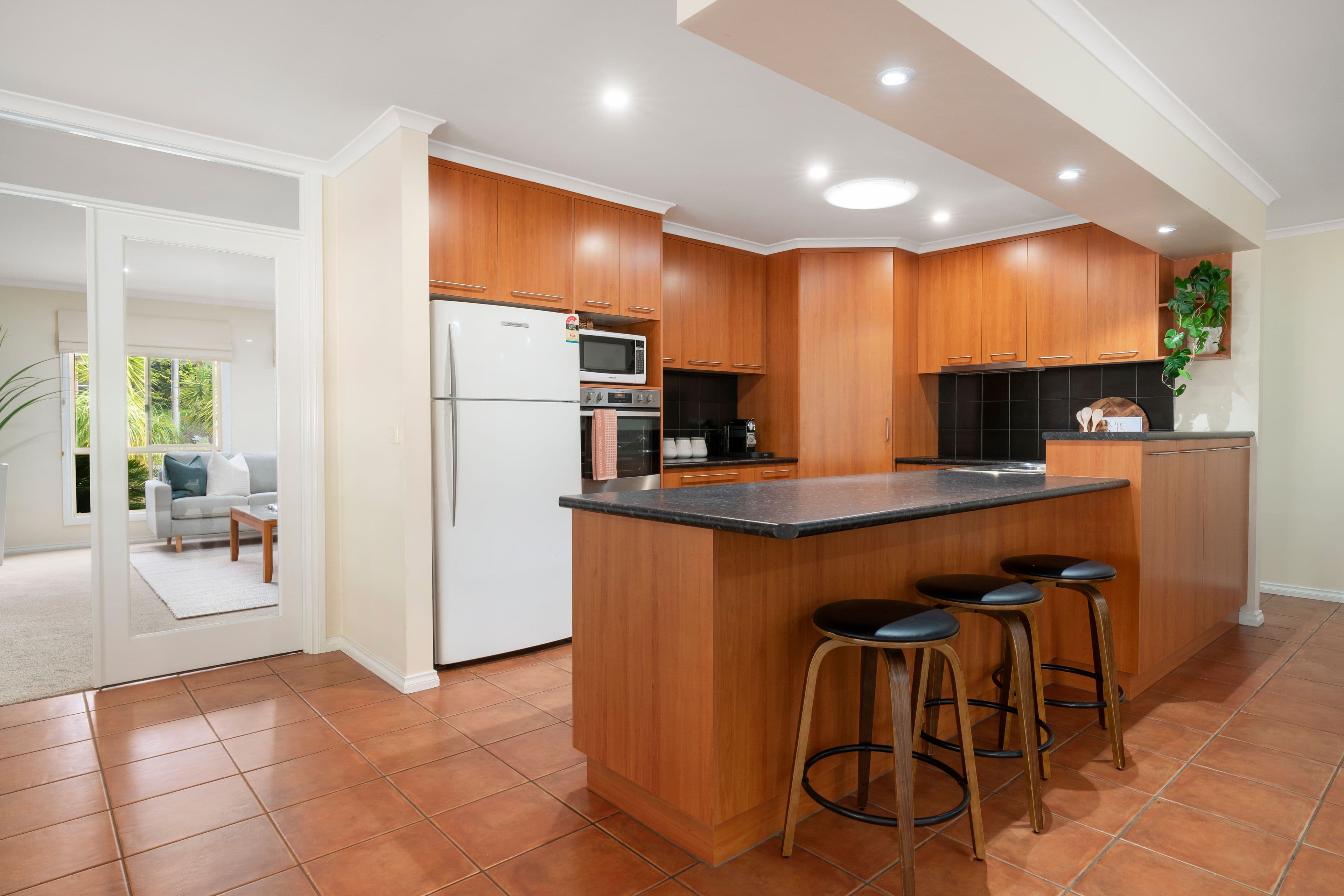 106 Stanthorpe Drive, Kanahooka, Lavington - Thumbnail 8